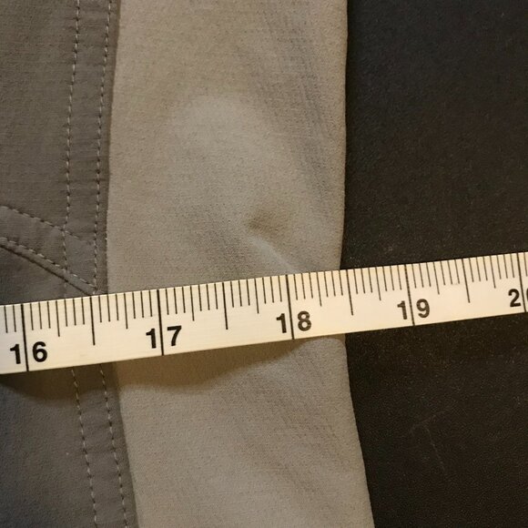 MEC Mountain Equipment Company Ladies Sandbagger Jacket - Size L - Picture 11 of 13